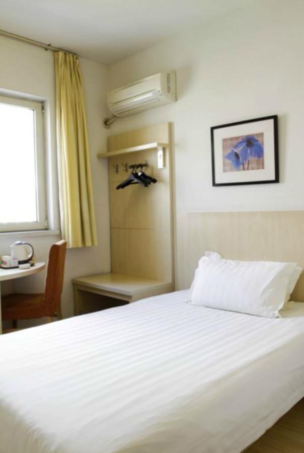 Jinjiang Inn Shenyang North Railway Station Huigong Square ภายนอก รูปภาพ